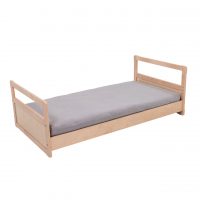 Montessori floor bed without slats