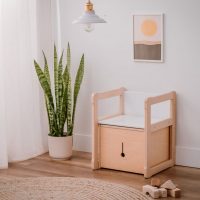 1135_16964a808832d5d8-458-6335cabb81cf5-big-chair-big-box.jpg
