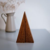 Wooden tree Decoration in Nut MEDIUM